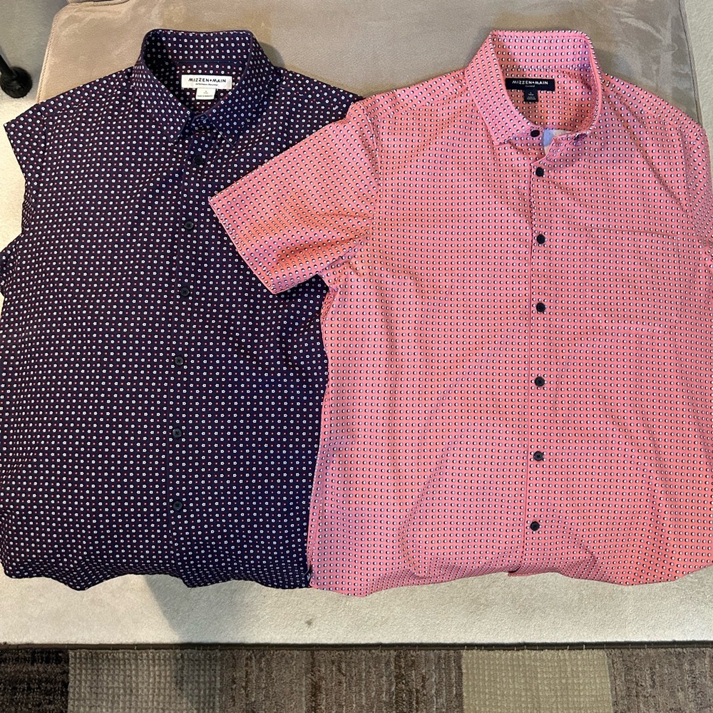 Mizzen & Main Leeward Short Sleeve Shirts Size L Trim QTY of 2